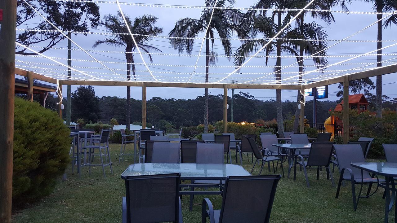 Tabourie Lake Motor Inn מראה חיצוני תמונה