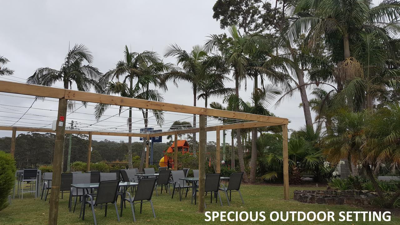 Tabourie Lake Motor Inn מראה חיצוני תמונה